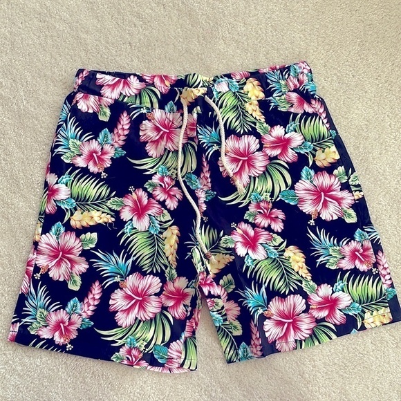 Brand New Hawaiian Shorts & Button Down Shirt 2-Piece Casual Set Tropical Floral - Picture 5 of 7